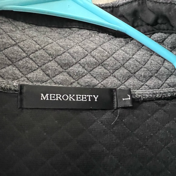 Quilted Pull Over Sweatshirt - Picture 2 of 2